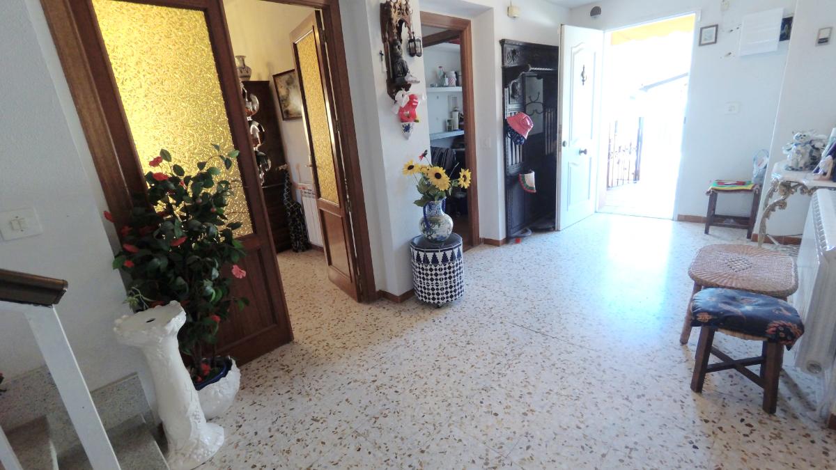 Chalet en Serranillos Playa, jardín y piscina. Jotamar