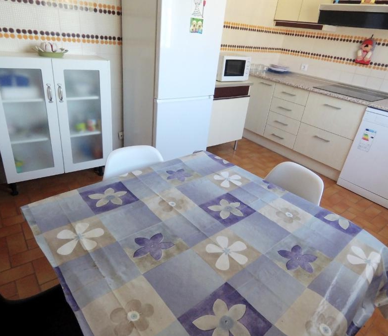 Chalet en Serranillos Playa, jardín y piscina. Jotamar