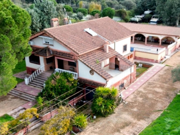 Chalet parcela Serranillos Playa